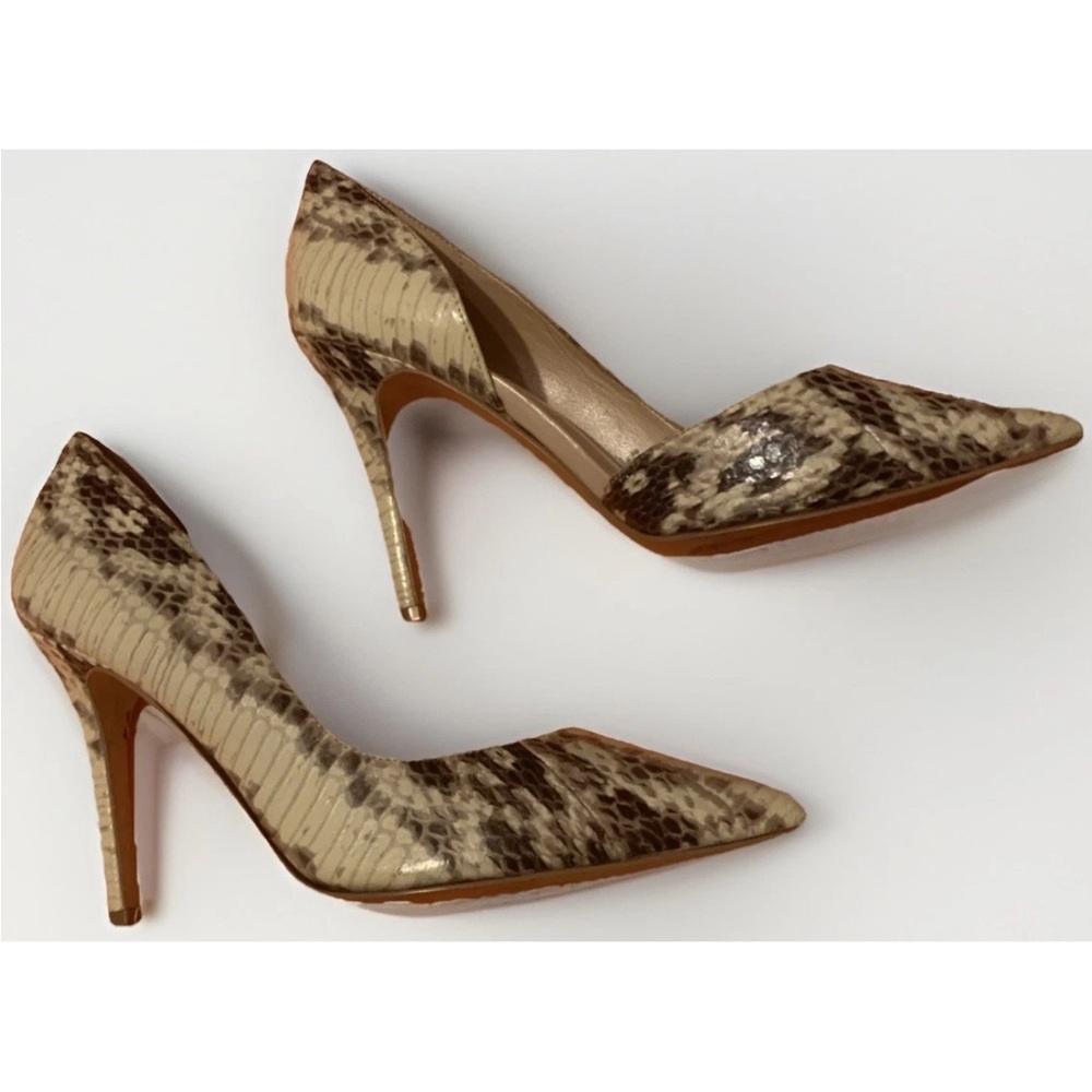 Snakeskin Print White House Black Market High Heel Pumps Size 7 EC